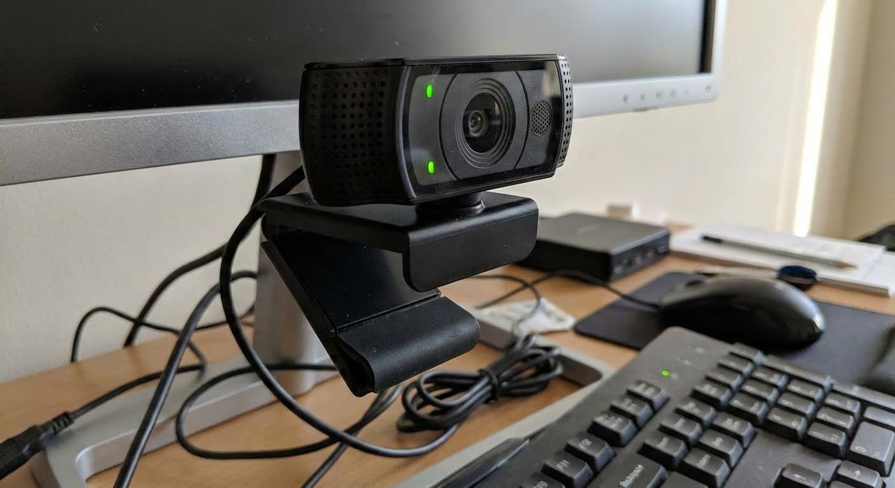 Best Webcam for Zoom in Low Light (UK)